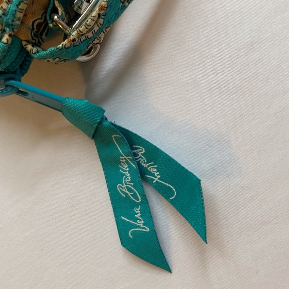 RETIRED. 2011 PATTERN. Totally Turq Vera Bradley Wrist Wallet - Picture 5 of 5